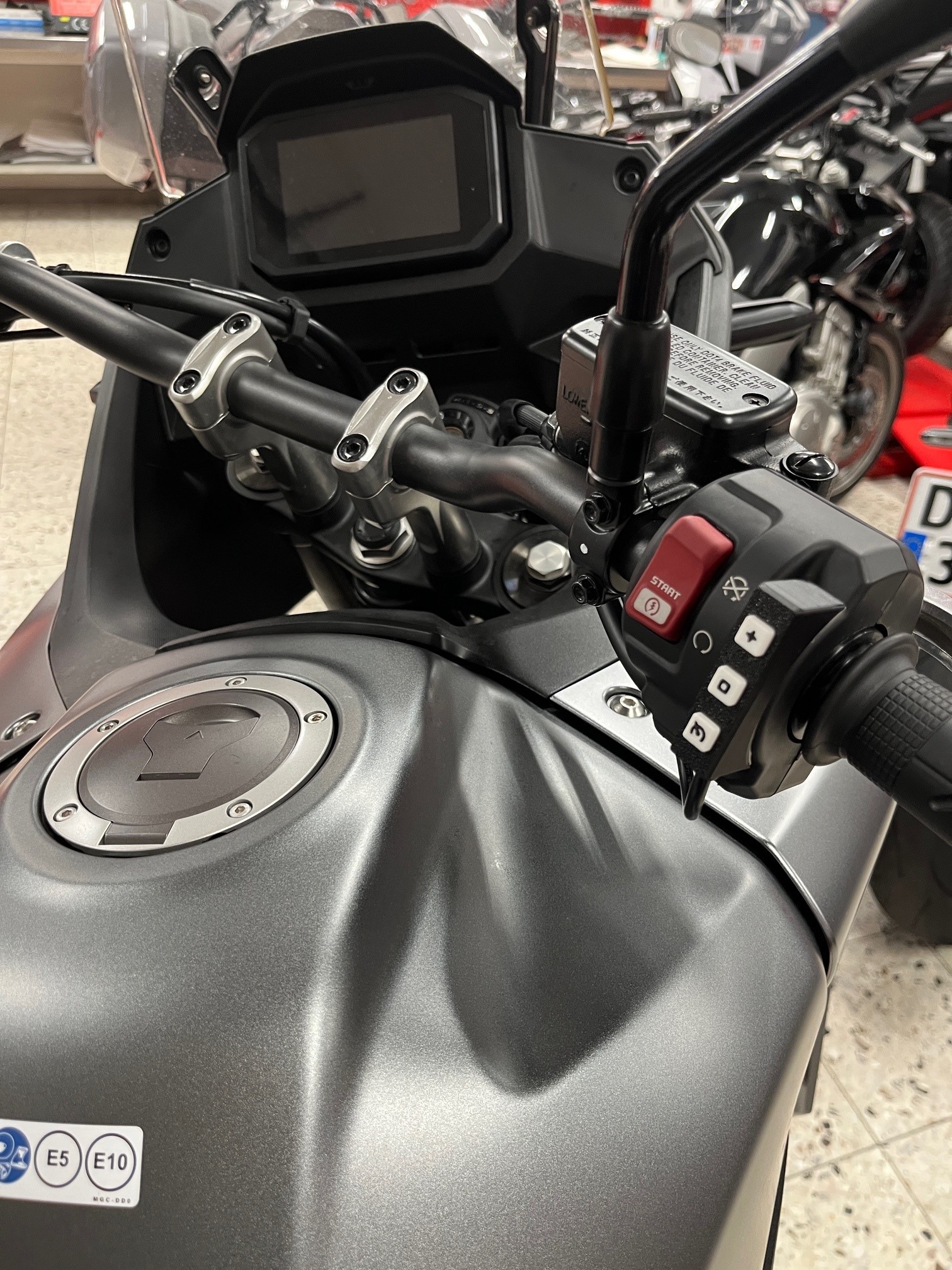 HONDA XL750 TransAlp 2025 Cruise Kit - Image 3